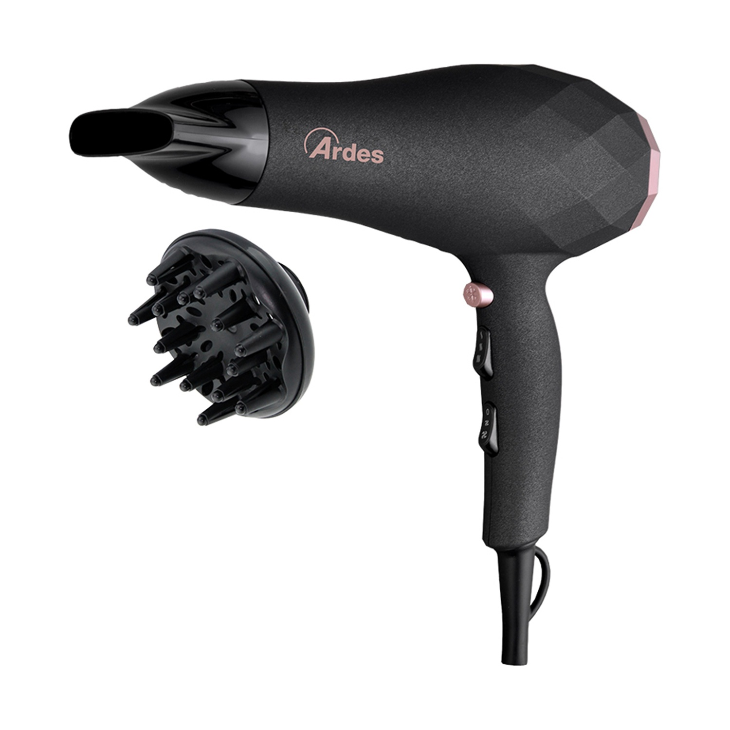 Asciugacapelli nero con accessorio diffusore, dettagli rosa e il marchio Ardes è visibile.