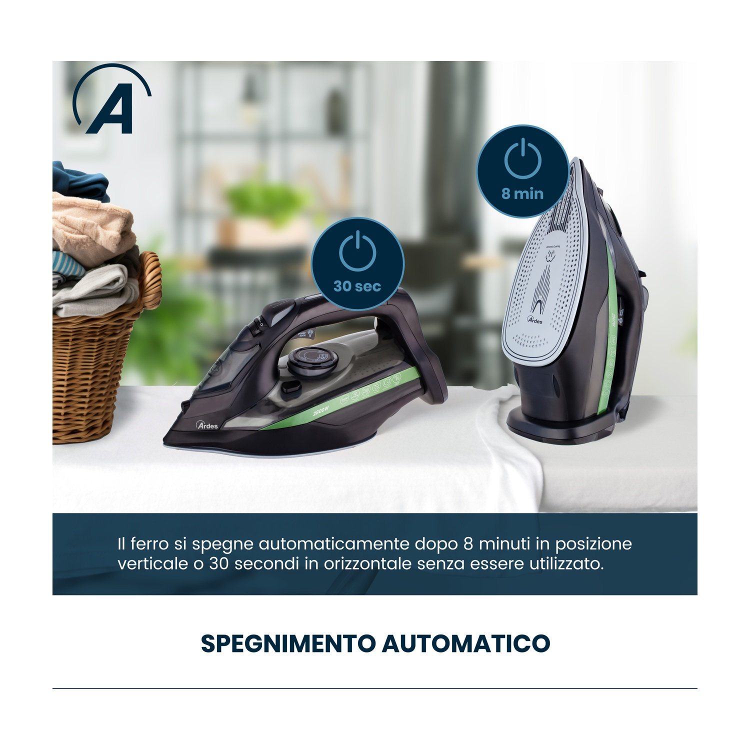 Un ferro da stiro su superficie bianca con cestino di vestiti. Due icone indicano lo spegnimento automatico dopo 8 minuti o 30 secondi.