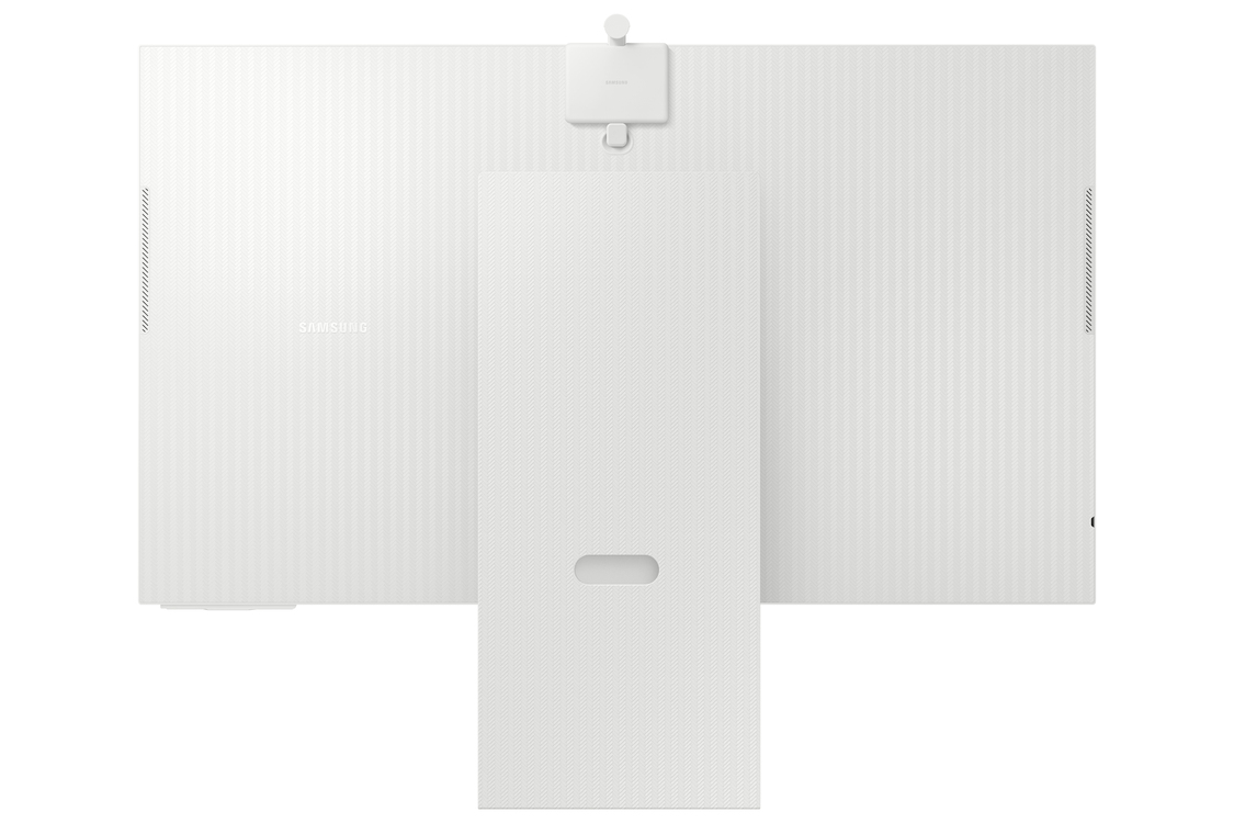 Vista trasera de un monitor Samsung blanco con superficie estampada, soporte y un módulo de cámara en la parte superior. El logotipo de Samsung es visible.
