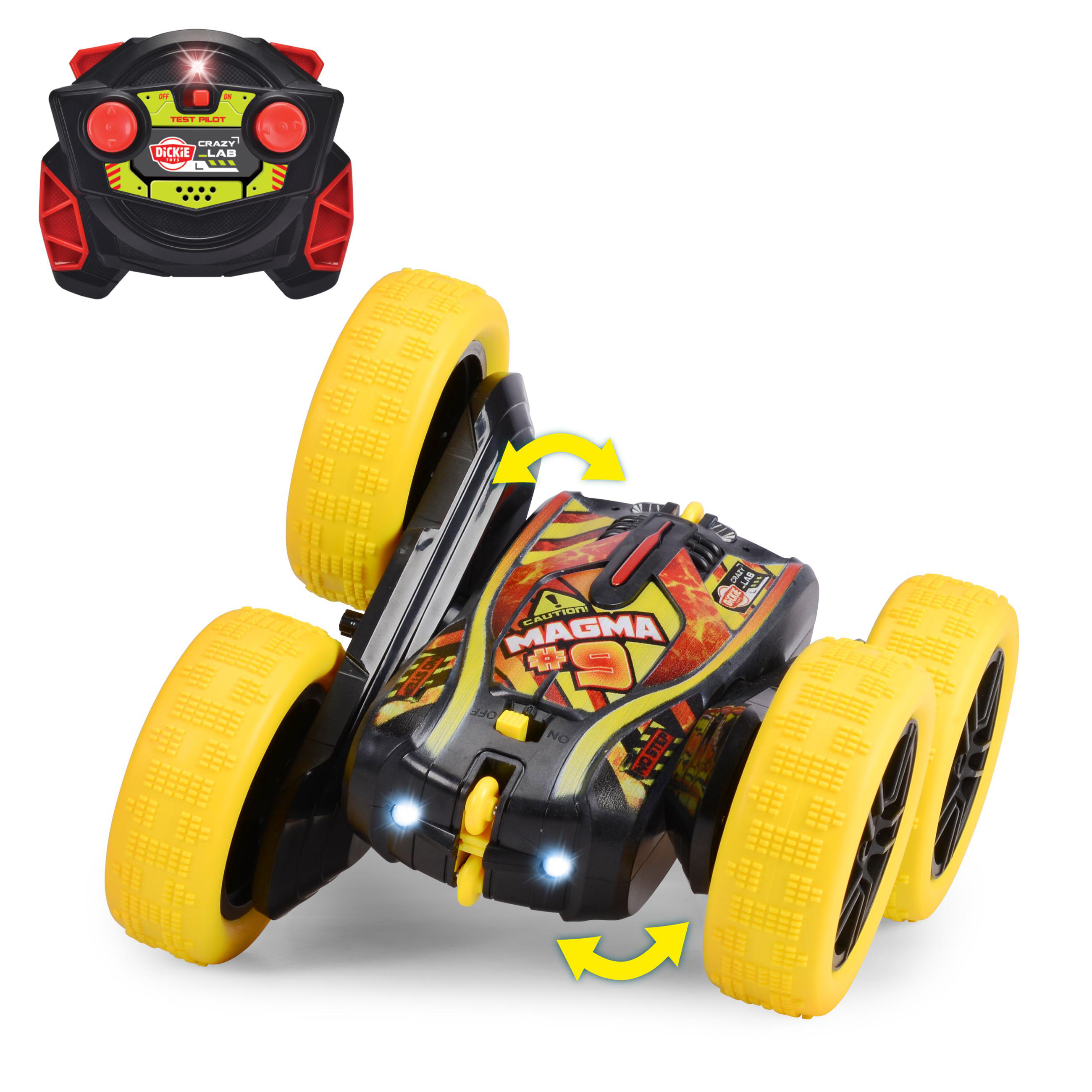 Ein schwarz-gelbes Spielzeugauto mit Fernbedienung. Das Auto hat große gelbe Räder und einen rot-schwarzen Körper.