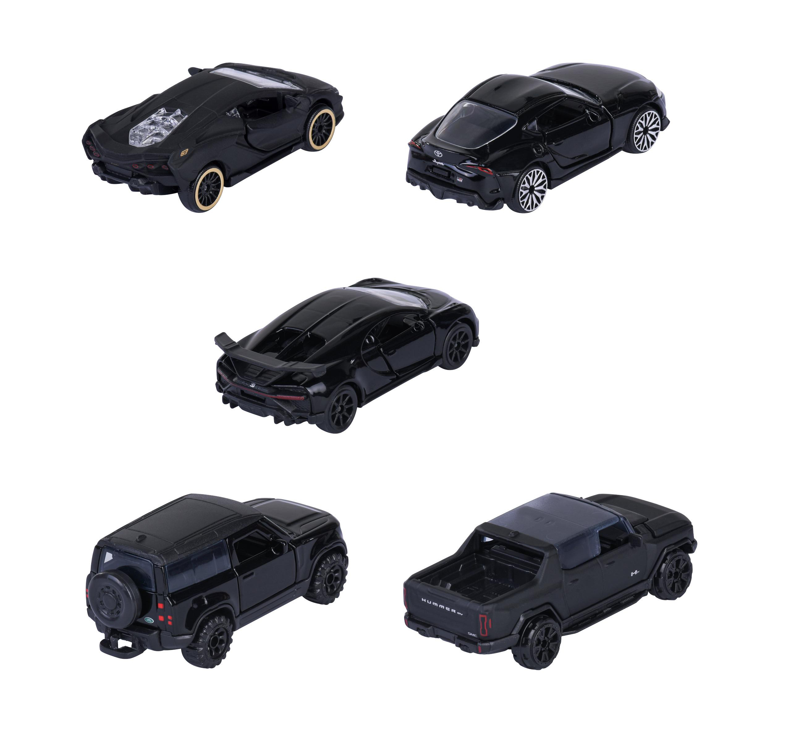 Fünf schwarze Spielzeugautos auf weißem Hintergrund. Es sind ein Bugatti, Toyota Supra, Bugatti Chiron, Land Rover und Hummer EV.