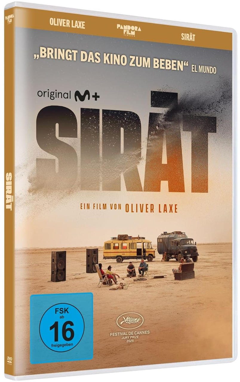 DVD-Cover für den Film Sirat. Es zeigt Fahrzeuge und Personen in einer Wüstenlandschaft. Der Filmtitel ist prominent.