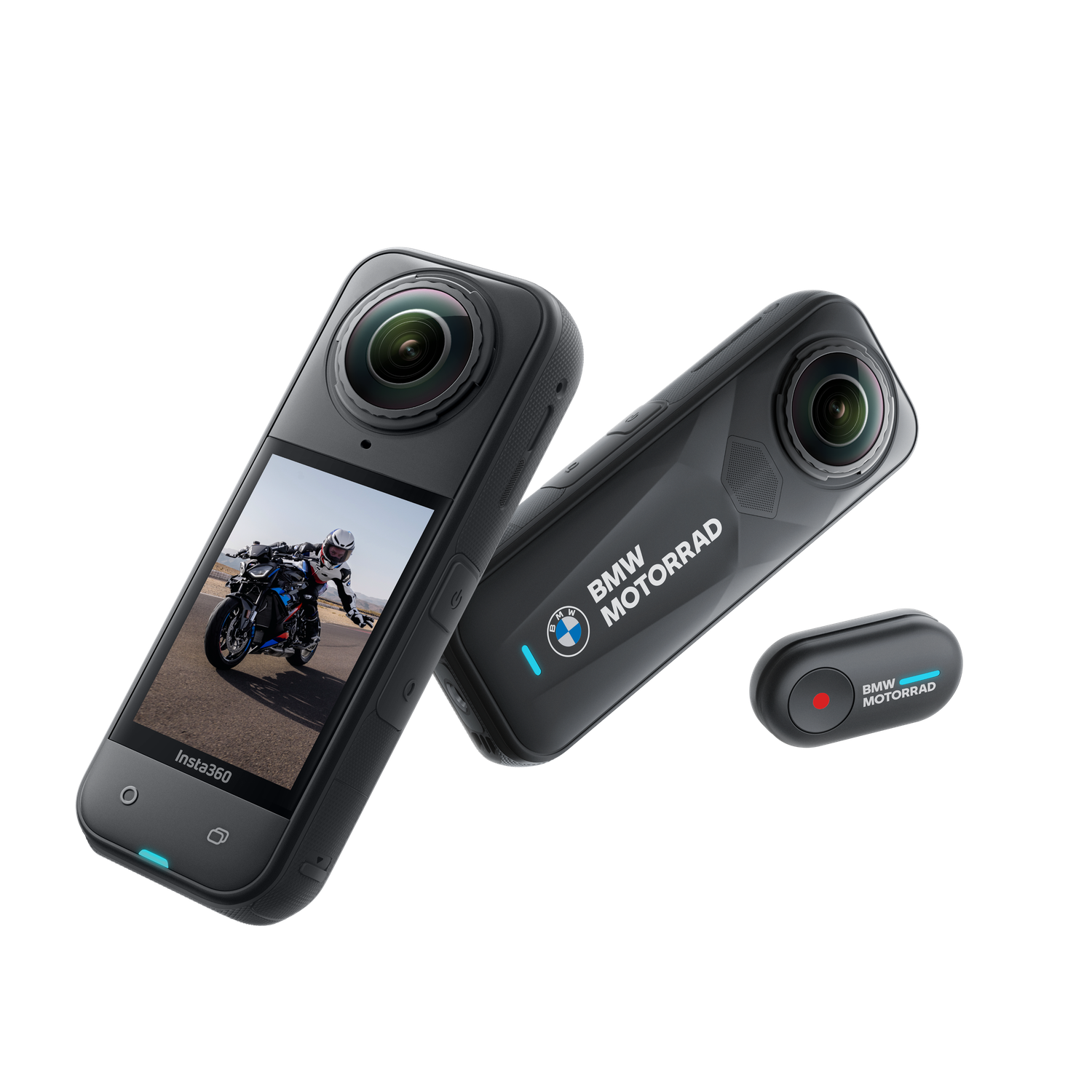 Drie zwarte Insta360 camera's. Eén scherm toont een motorfiets. BMW Motorrad logo op twee camera's en een afstandsbediening met een rode stip.