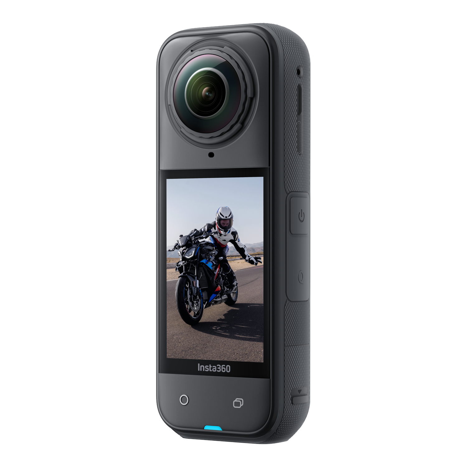 Zwarte Insta360-camera met een scherm waarop een motorracer op een weg te zien is. De camera heeft een lens en knoppen.