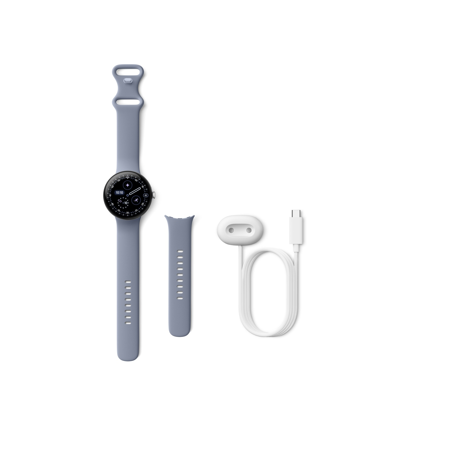 Une smartwatch avec bracelet bleu clair, pièce de rechange et accessoires de charge sur fond blanc.