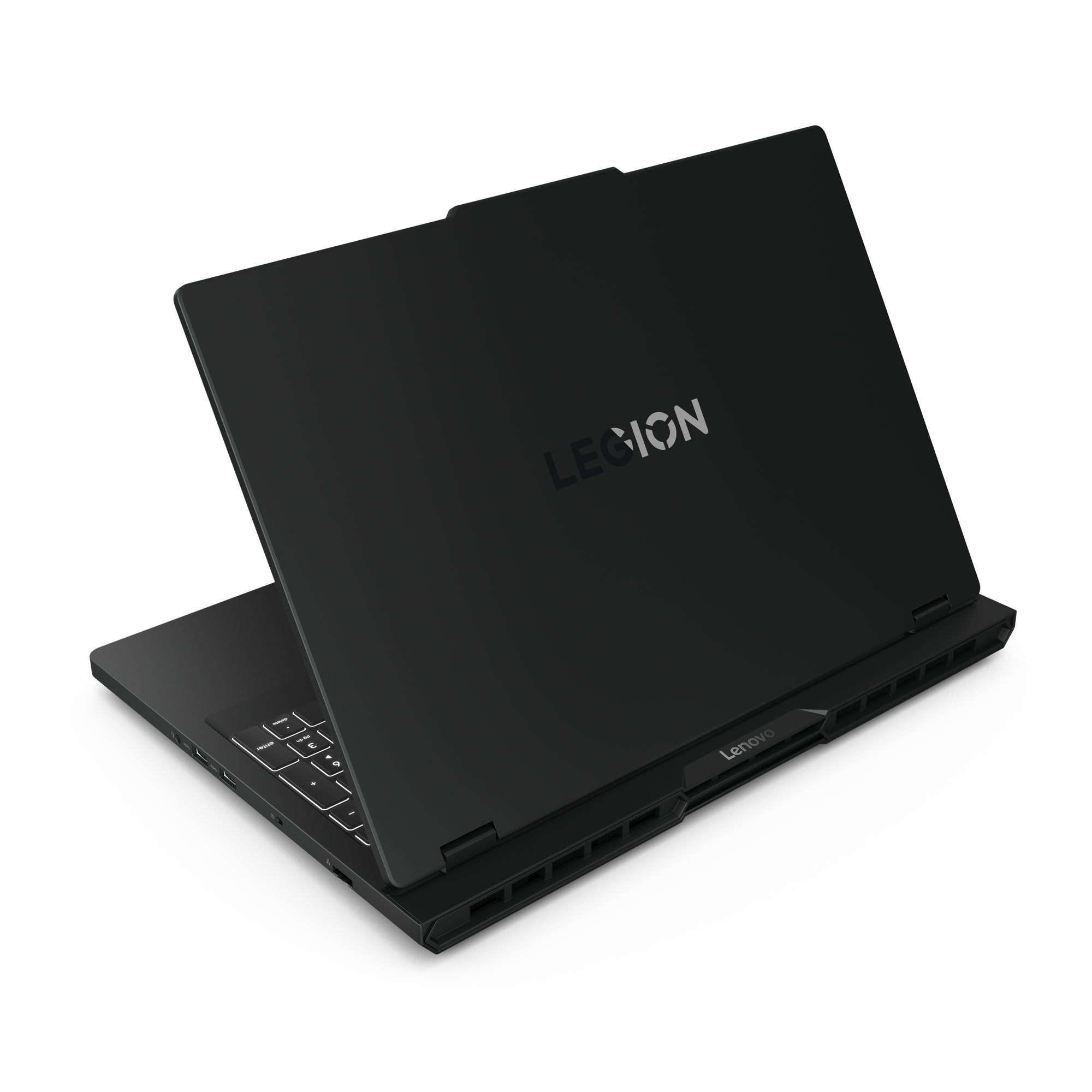 Schwarzer Lenovo Legion Laptop. Deckel geöffnet, Tastatur sichtbar. Legion-Logo auf dem Deckel. Dunkler Hintergrund.