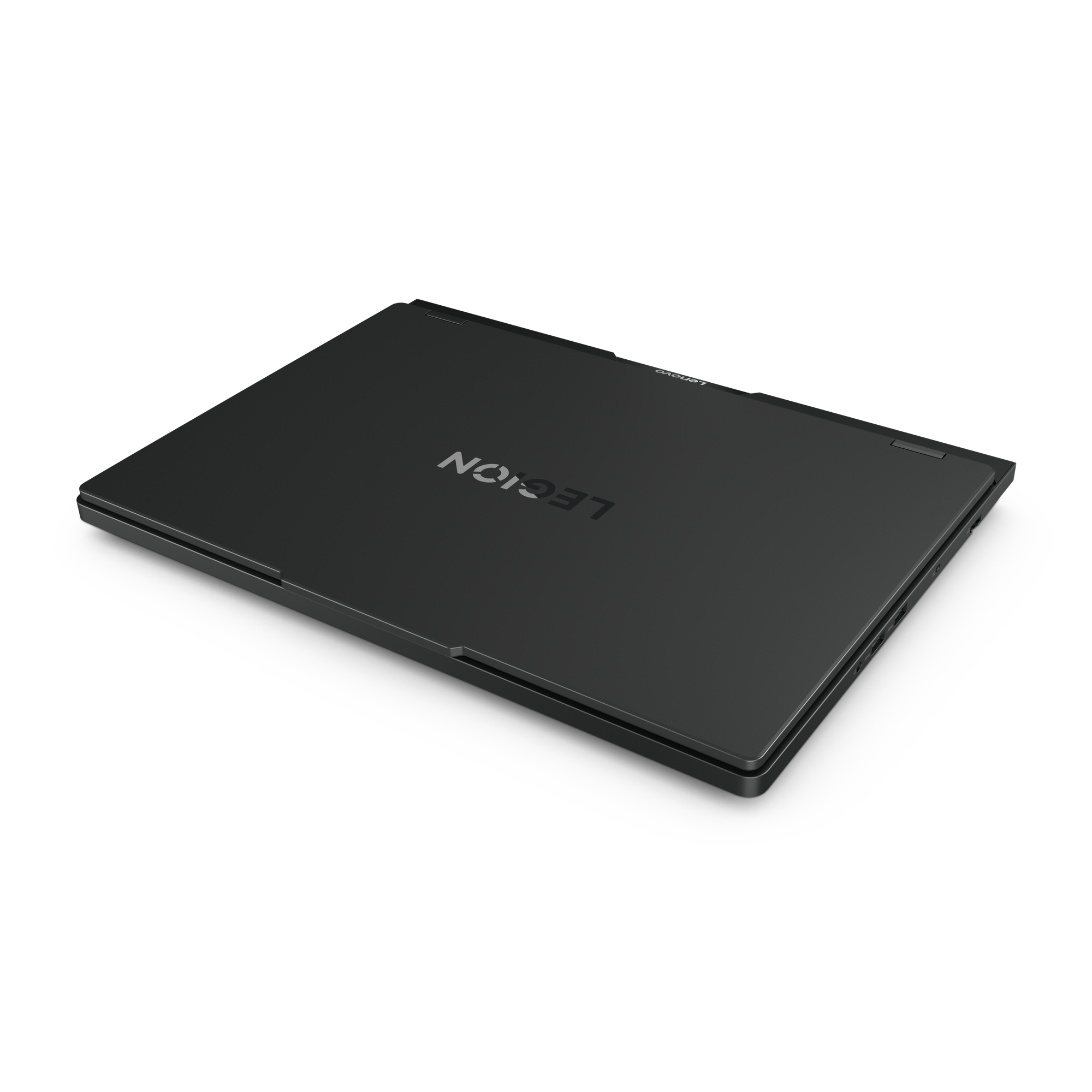 Schwarzer Laptop auf schwarzem Hintergrund. Das Wort LEGION ist auf dem Deckel zu sehen. Der Laptop ist leicht angewinkelt.