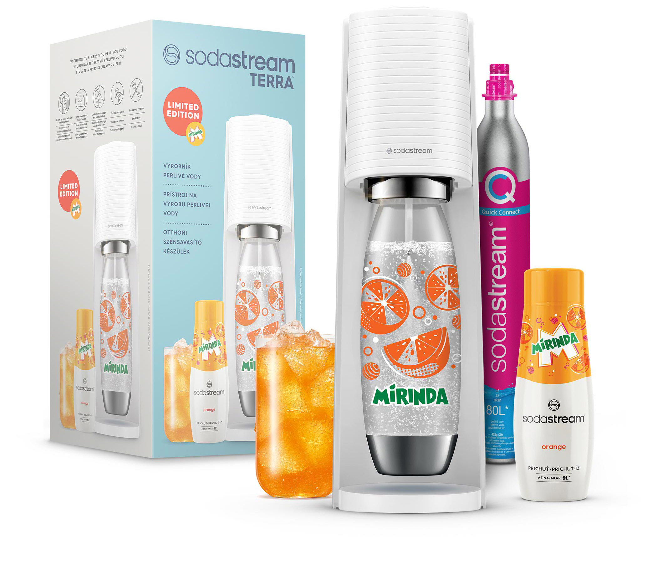 Egy SodaStream Terra Mirinda narancs ízben és egy pohár narancsos szóda. Dobozok és palackok láthatók.