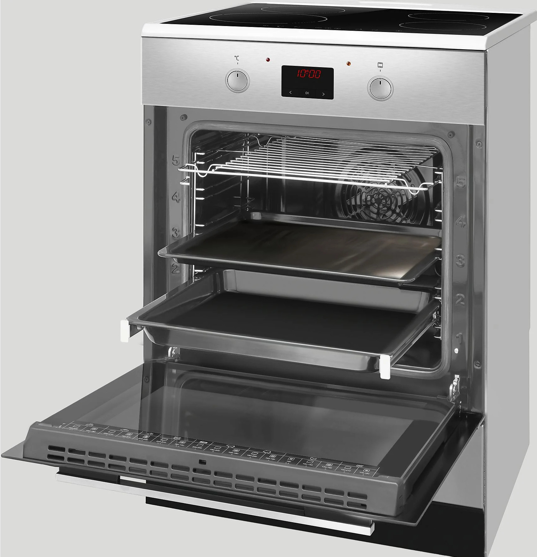 Otwarty piekarnik z dwiema tacami w środku. Posiada cyfrowy wyświetlacz zegara i szklane drzwi.