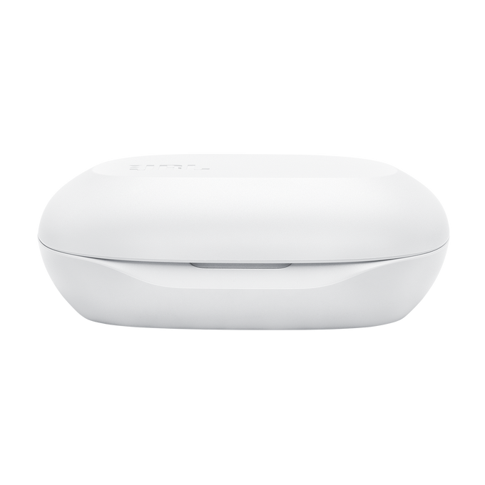 Un estuche de carga de auriculares blanco y ovalado. El estuche está cerrado con una sutil línea gris. El fondo es negro.