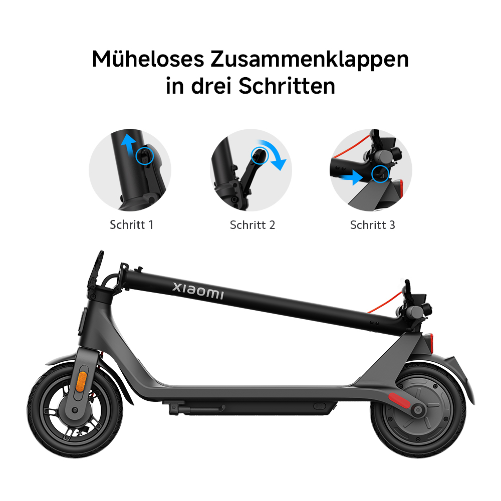 Ein Xiaomi-Elektroroller wird gezeigt, mit drei Schritten, die seinen Faltvorgang detailliert beschreiben. Der Roller ist grau mit schwarzen Akzenten.