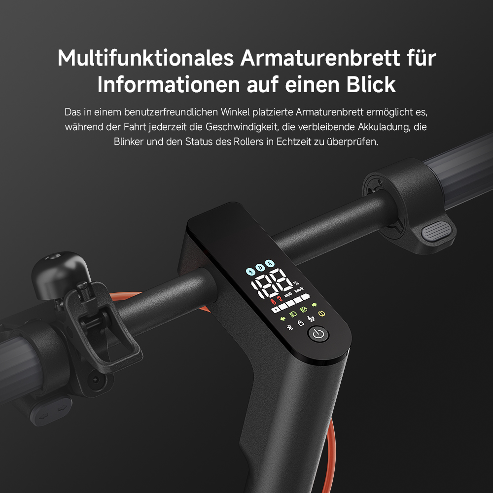 Nahaufnahme eines E-Scooter-Lenkers mit Anzeige von Geschwindigkeit und Batterieinformationen. Schwarz, mit orangefarbenem Kabel und Klingel.