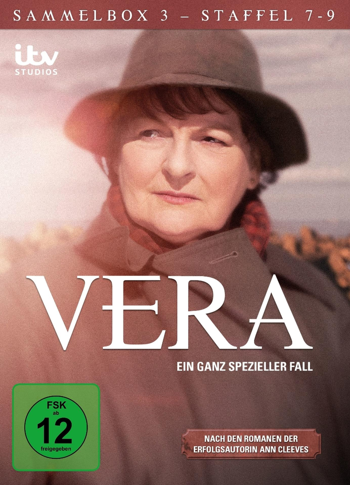 Cover der DVD 'Vera'. Eine Frau mit Hut ist zentriert, der Titel 'Vera' dominiert. Eine FSK 12-Einstufung befindet sich unten links.