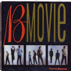 CD-Cover: 'B Movie' in orange und grünen Buchstaben. Unten zeigen drei Tafeln Personen in verschiedenen Posen.