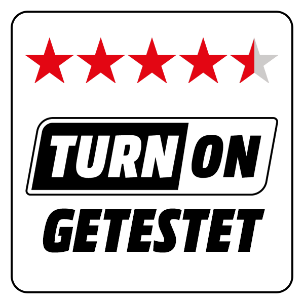 Weißes Quadrat mit roten Sternen und einem grauen. 'TURN ON GETESTET' in Schwarz, weißer Hintergrund.