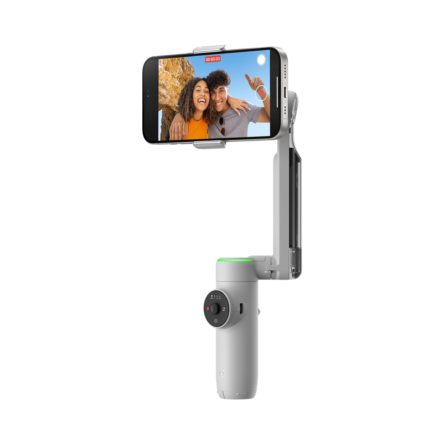 Een witte gimbal houdt een telefoon vast met twee lachende mensen. De achtergrond is zwart.