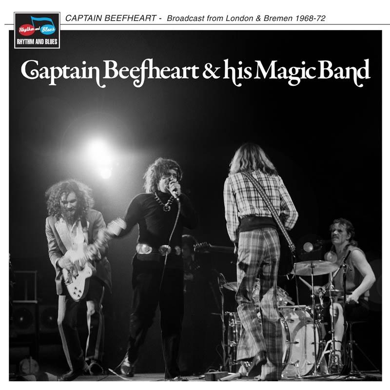 Captain Beefheart & His Magic Band élőben. A zenekar énekest, gitárost, basszusgitárost, dobost és más zenészeket foglal magában.