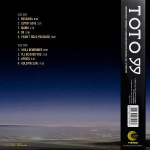 Album borító bal oldalon a számokkal, jobb oldalon a 'TOTO 99' felirattal, éjszakai égbolttal.