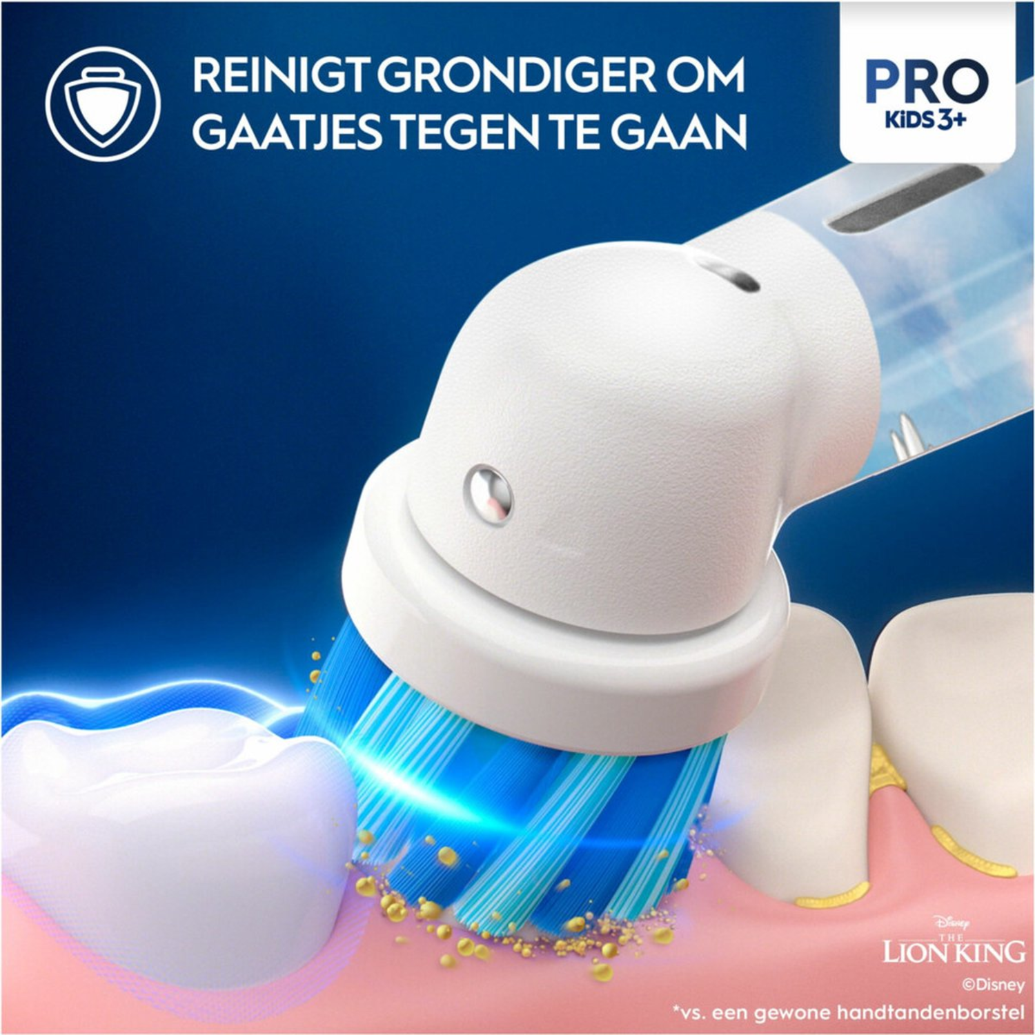 Une brosse à dents électrique nettoie les dents. Des poils bleus nettoient les dents. Le logo du Roi Lion est en bas à droite.