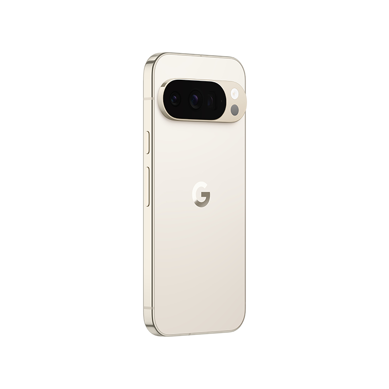 Goldenes Smartphone, Rückansicht, Kamera mit mehreren Linsen, Google-Logo. Hintergrund weiß.