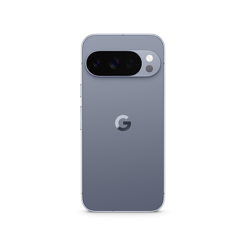 Ein Google Pixel-Telefon in Grau. Verfügt über eine Kameraleiste mit Linsen und einem Blitz sowie das Google-Logo.