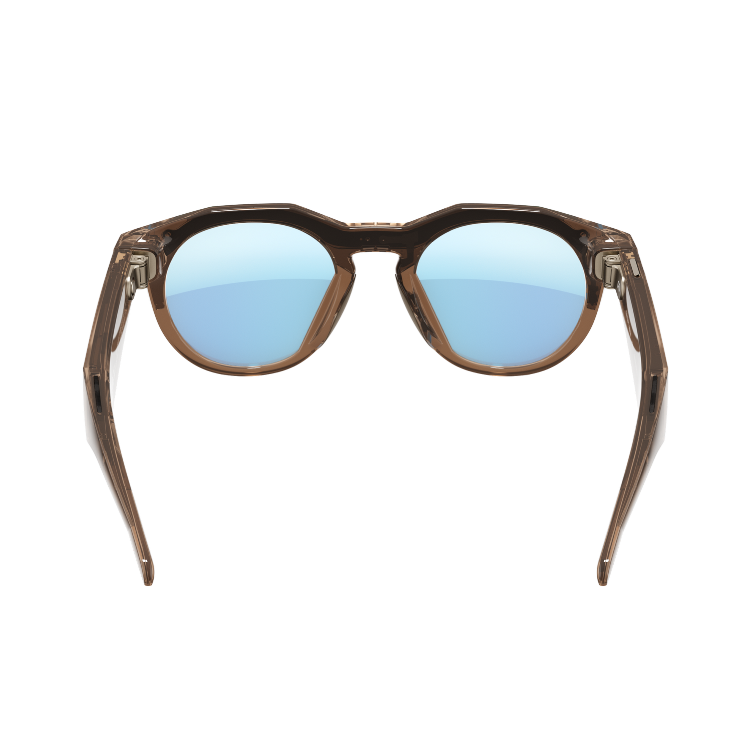 Gafas de sol con montura marrón y lentes azules centradas sobre fondo gris. Las patillas están abiertas.