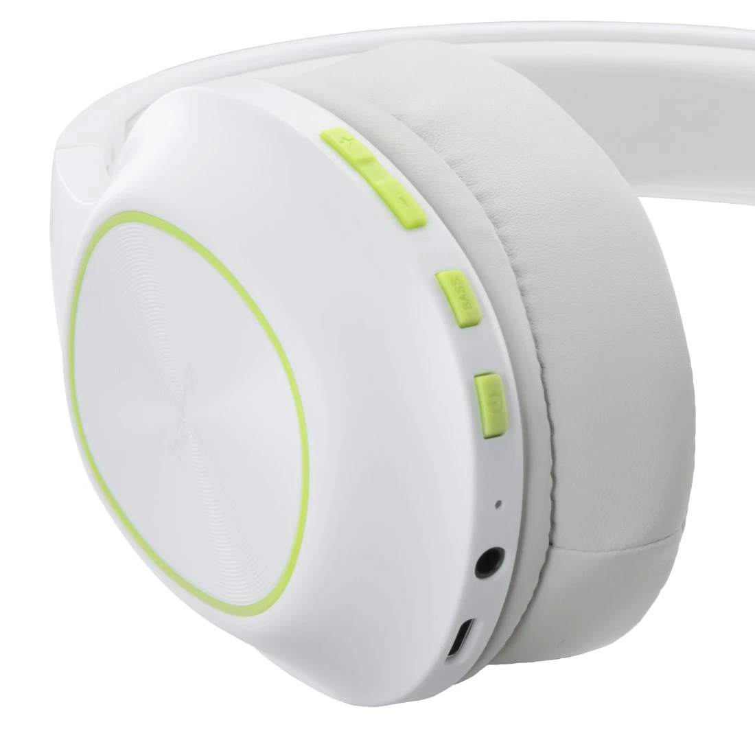 Auriculares blancos con detalles verde claro. Cuenta con botones, un puerto y una almohadilla suave. Aislado sobre fondo blanco.