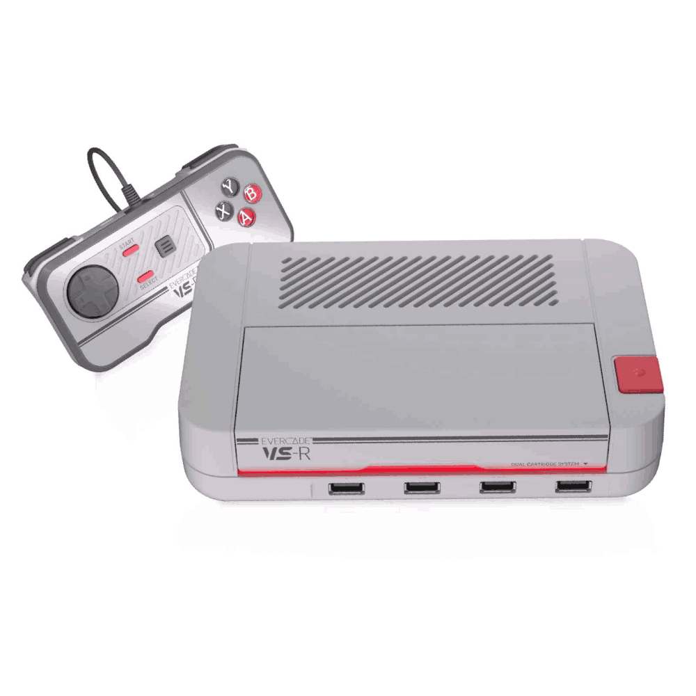Una consola gris Evercade VS-R con un mando a juego. La consola tiene un botón de encendido rojo y puertos. El mando tiene botones.
