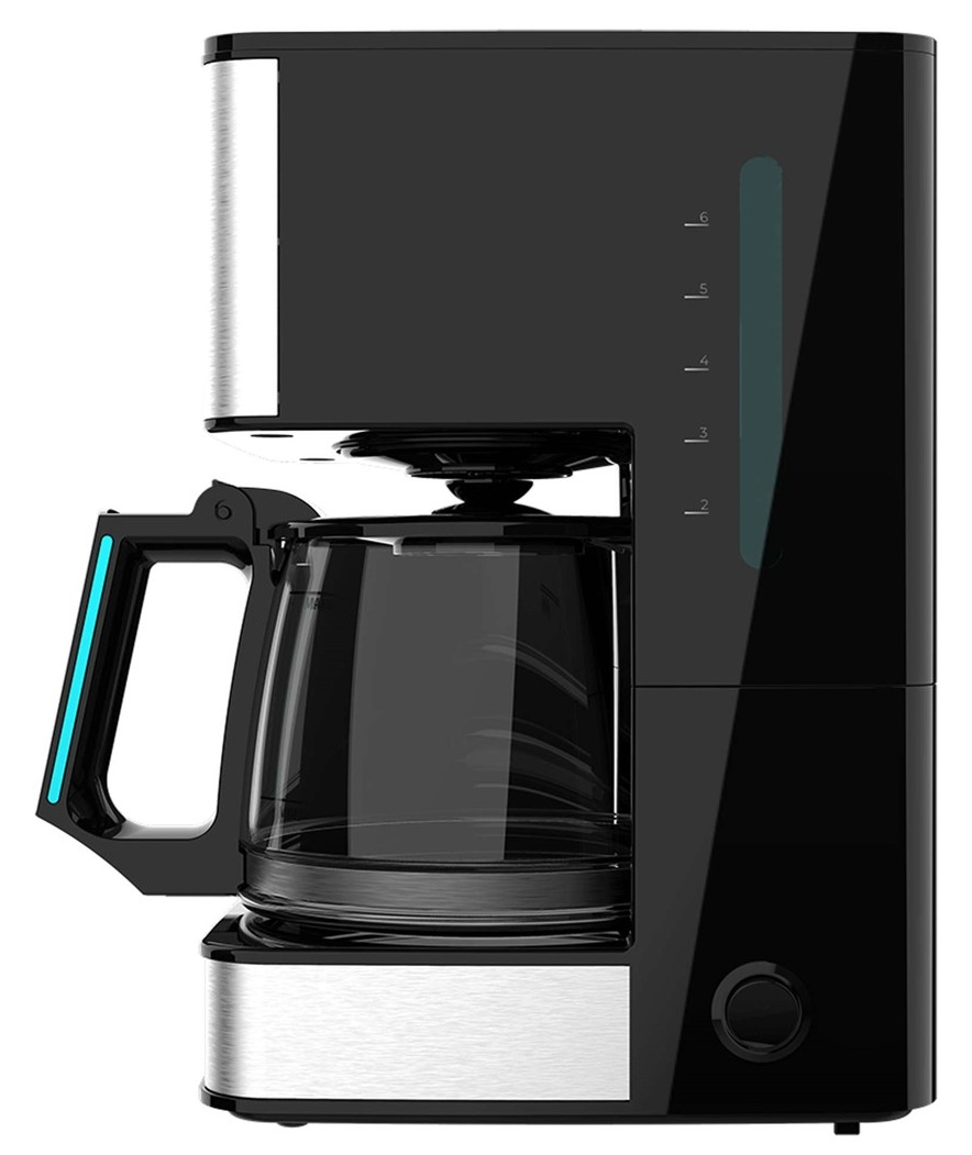 Czarny ekspres do kawy ze szklanym dzbankiem, srebrną podstawą i niebieskimi akcentami. Wskaźnik poziomu wody z boku.