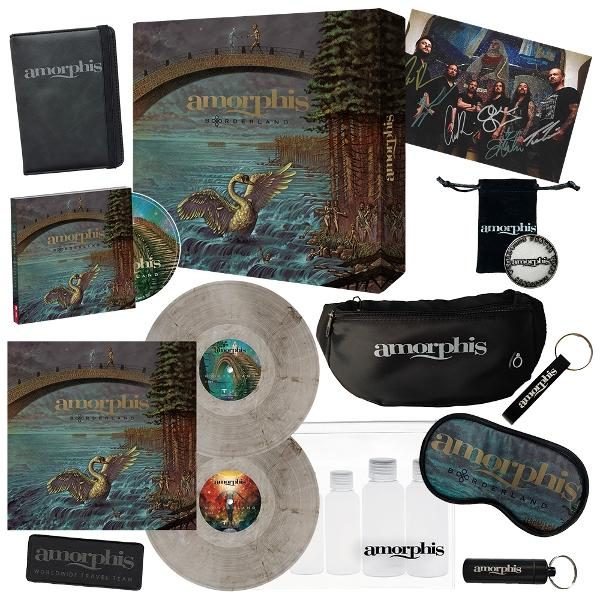 Eine Sammlung von Amorphis-Band-Merchandise: Album-Box-Set, Schallplatten, CD, signiertes Foto, Tasche, Augenmaske und andere Artikel.
