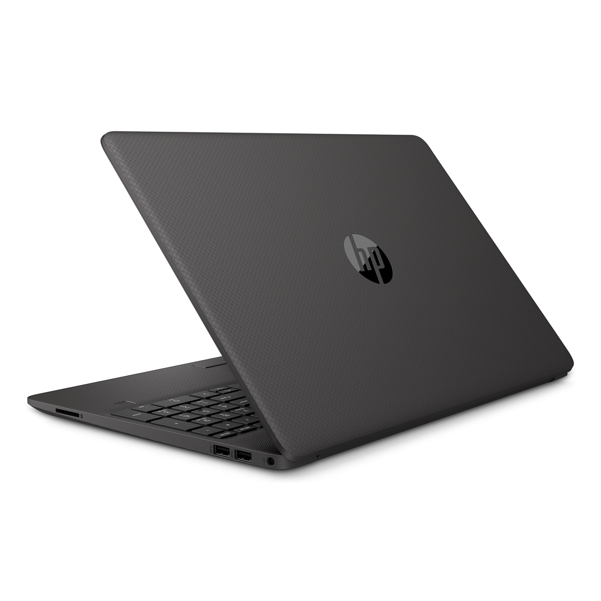Una laptop HP gris oscuro está abierta en ángulo. La tapa tiene el logotipo de HP. El teclado es visible y la laptop está sobre una superficie blanca.
