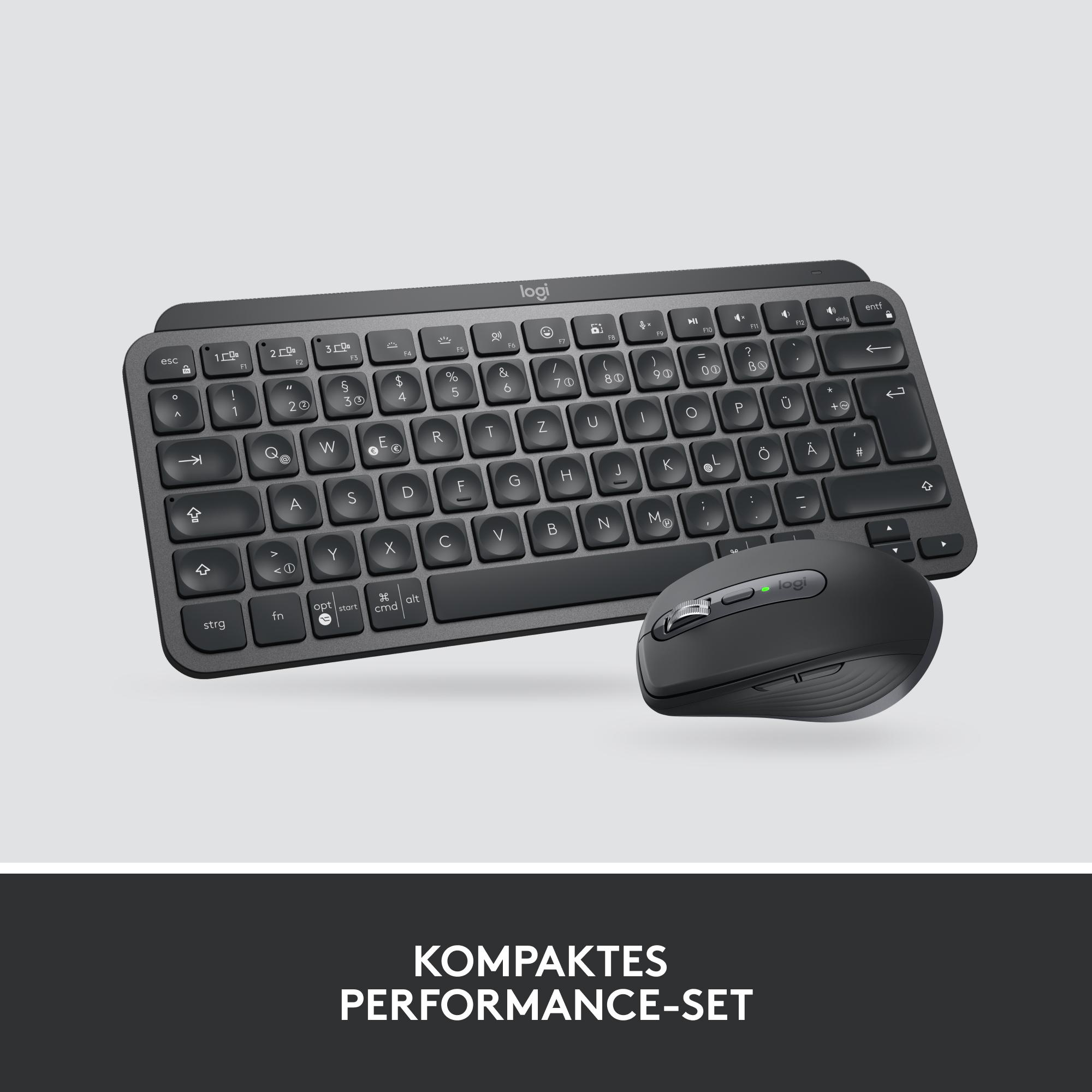 Ein schwarzes Logitech-Tastatur- und Maus-Set. Die Tastatur befindet sich oben, die Maus unten. Das Set befindet sich auf hellgrauem Hintergrund.