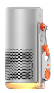 Biało-szary głośnik z pomarańczowym paskiem i przyciskami. 'harman/kardon' jest wydrukowane z boku.