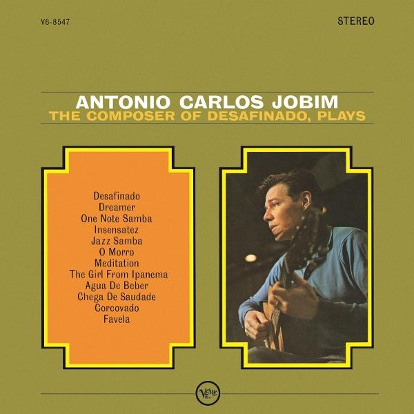 Albumcover von Antonio Carlos Jobim, der Gitarre spielt. Orange und gelbe Textfelder mit Songtiteln. Grüner Hintergrund.