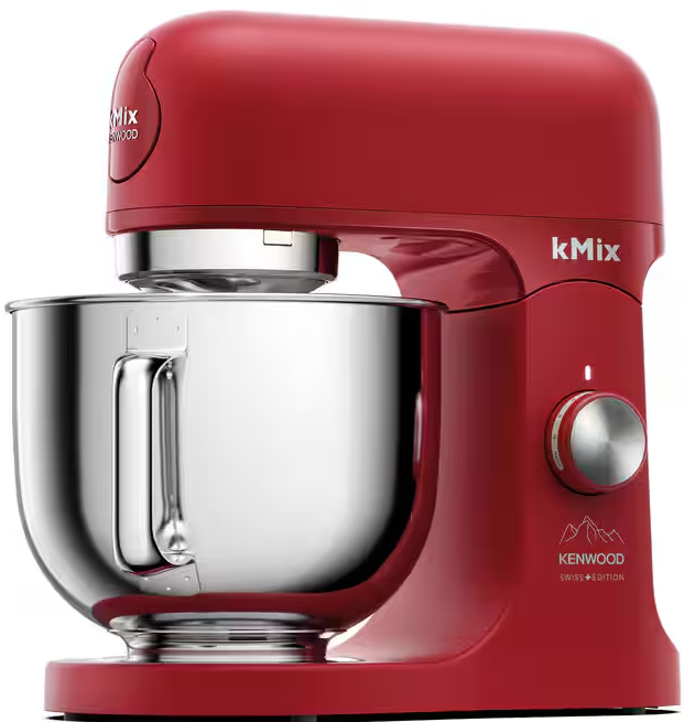 Ein roter Kenwood kMix-Küchenmixer. Er hat eine Edelstahlschüssel und ein Rad. Das Logo sagt 'Swiss Edition'.