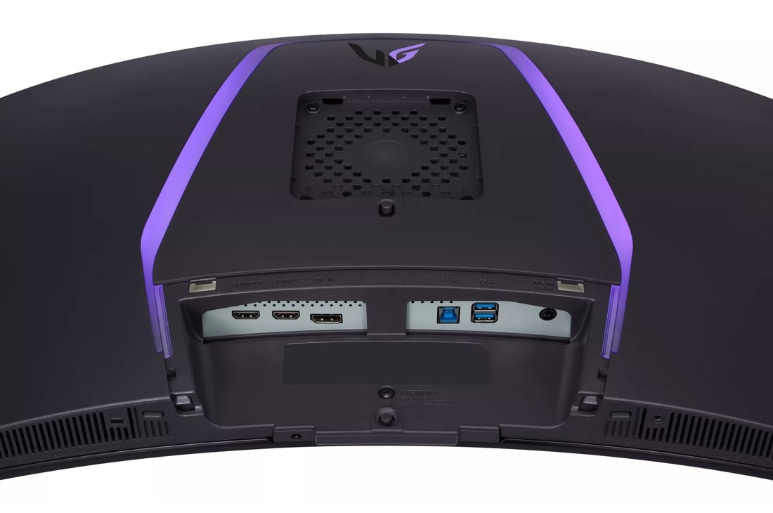 Tył monitora z portami HDMI, USB i zasilania. Fioletowe podświetlenie akcentujące.
