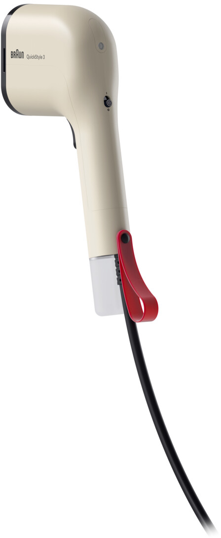 Un styler capillaire Braun QuickStyle 3. Il est de couleur crème avec un accent rouge et un cordon d'alimentation noir. L'appareil est sur fond blanc.