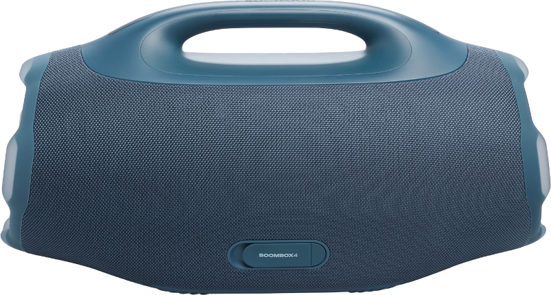 Ein blauer Boombox-Lautsprecher mit Griff. Er hat eine strukturierte Vorderseite und das Wort 'BOOMBOX4' ist sichtbar.