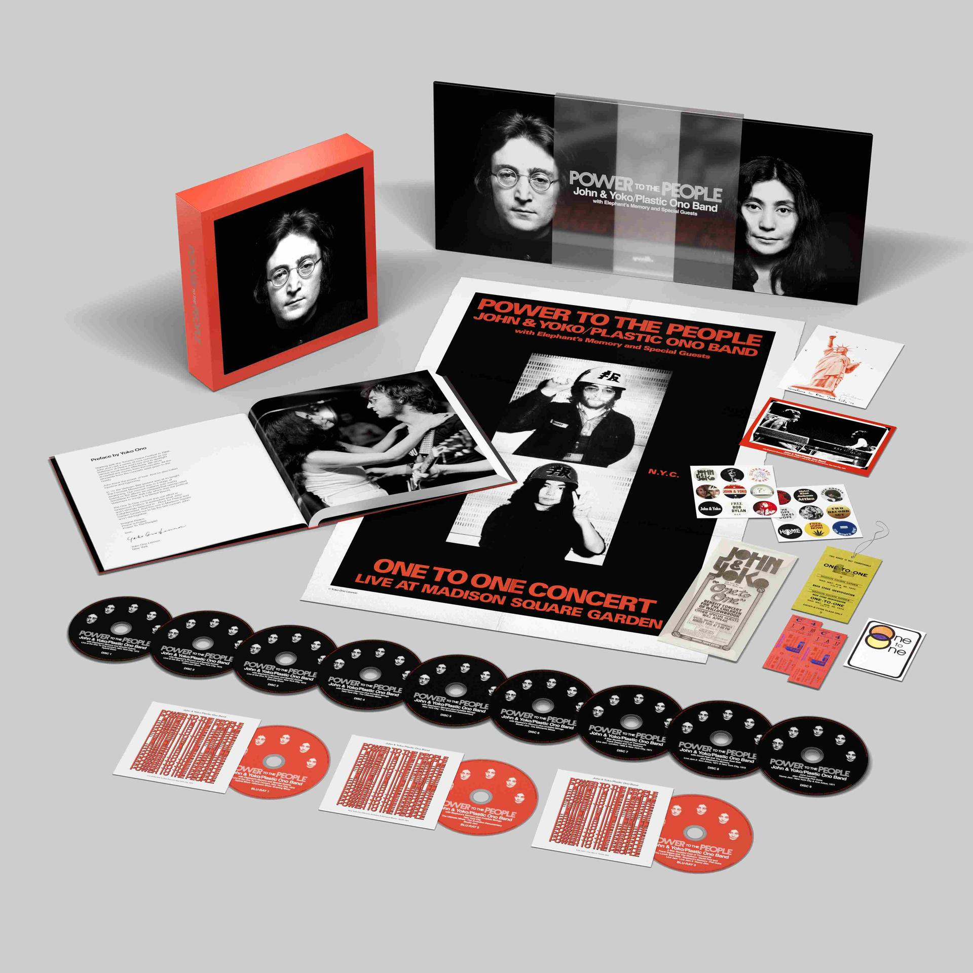 Box-Set von 'Power to the People' von John & Yoko. Enthält CDs, Broschüren und Poster mit Bildern von John Lennon und Yoko Ono.