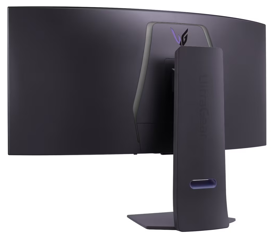 Widok z tyłu zakrzywionego monitora. Jest ciemnoszary z logo LG. Podstawa jest również ciemnoszara z napisem 'ultragear'.