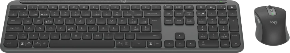 Un ensemble clavier et souris Logitech gris foncé. Le clavier est de taille standard et la souris est à droite.