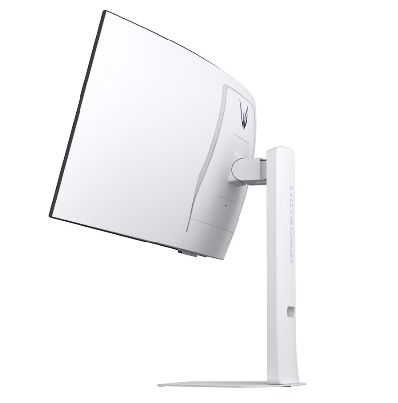 UltraGear logosu ve standı olan beyaz kavisli bir monitör. Ekran siyah kenarlıdır ve stand, UltraGear adıyla beyazdır.