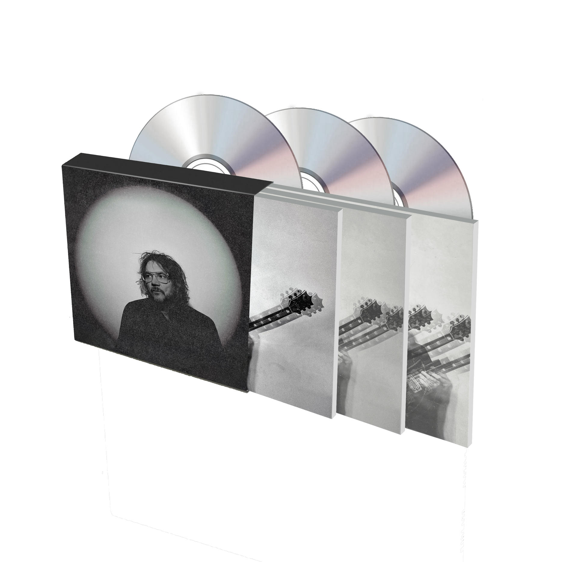 CD-Set mit Künstlerporträt, Gitarrenbildern und CDs. Schwarz-Weiß-Bild, freigestellt auf weißem Hintergrund.