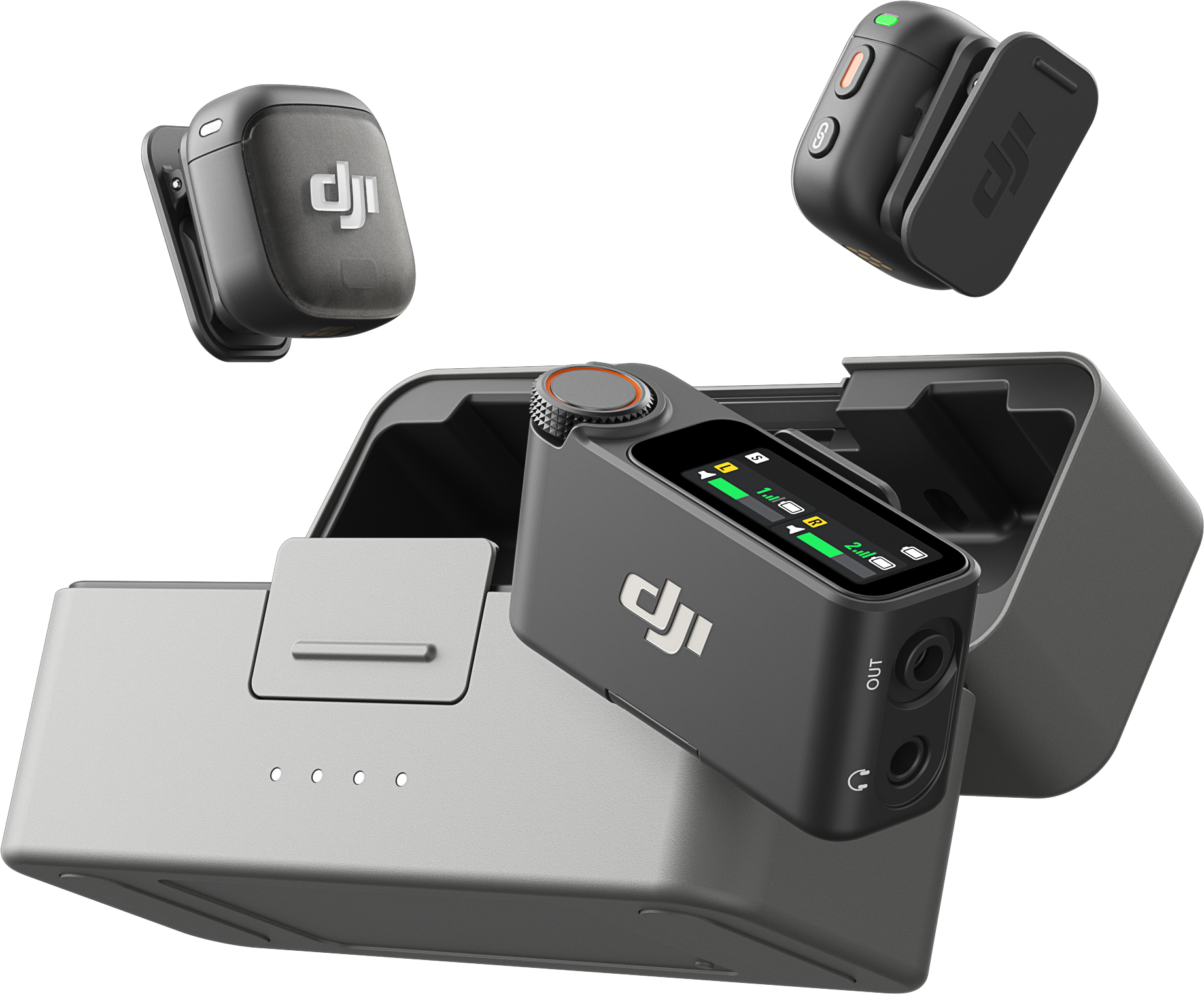 Un ensemble de microphones sans fil noirs, comprenant des émetteurs, un récepteur et un étui de chargement, sur fond noir. Le logo DJI est visible.