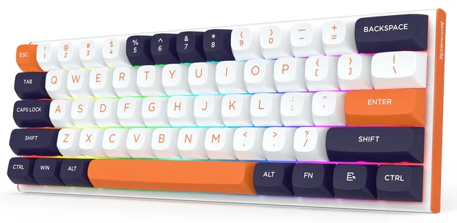 Biała klawiatura mechaniczna z pomarańczowymi i granatowymi klawiszami. Klawisze są ułożone w standardowym układzie QWERTY.