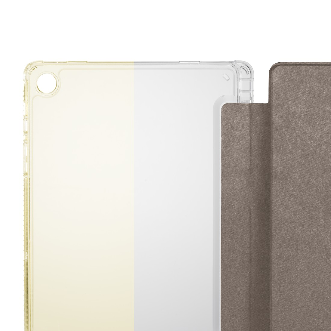 Eine transparente Schutzhülle und eine braune Hülle für ein Tablet werden vor weißem Hintergrund gezeigt. Die Hülle hat abgerundete Ecken.