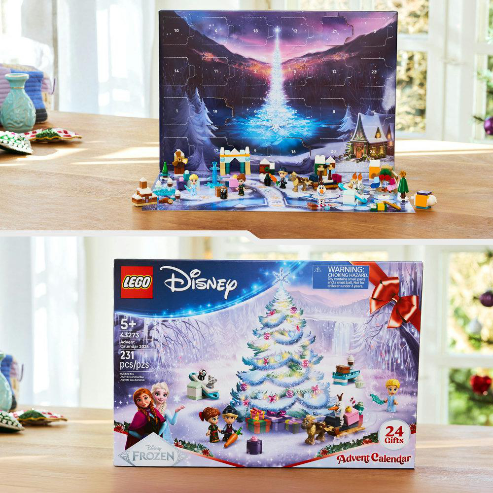 LEGO Disney Frozen Adventskalender mit Figuren und Weihnachtsbaum auf dem Tisch und im Hintergrund eine schneebedeckte Landschaft.