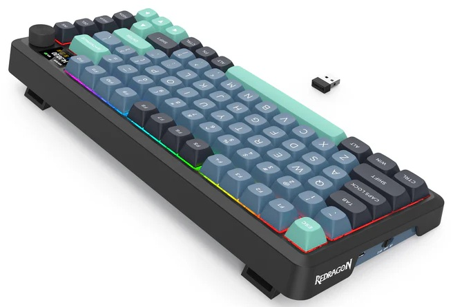 Klawiatura mechaniczna z niebieskimi i turkusowymi klawiszami, z czarną ramką. Odbiornik USB znajduje się obok klawiatury.
