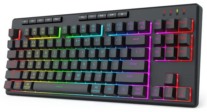 Czarna klawiatura mechaniczna z kolorowymi podświetlanymi klawiszami. Widoczne litery, cyfry i klawisze funkcyjne. Klawiatura jest pochylona.