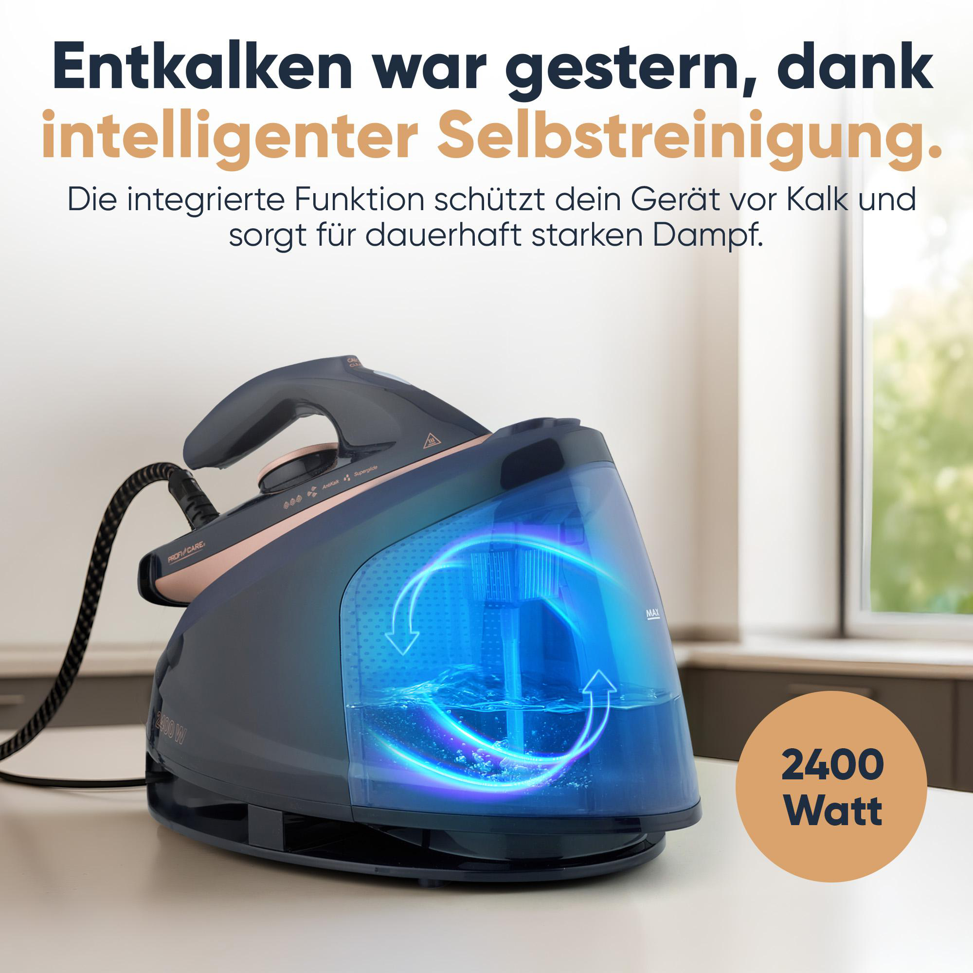 Ein Dampfbügeleisen mit blauem Wassertank, mit deutschem Text: 'Entkalken war gestern, dank intelligenter Selbstreinigung'.